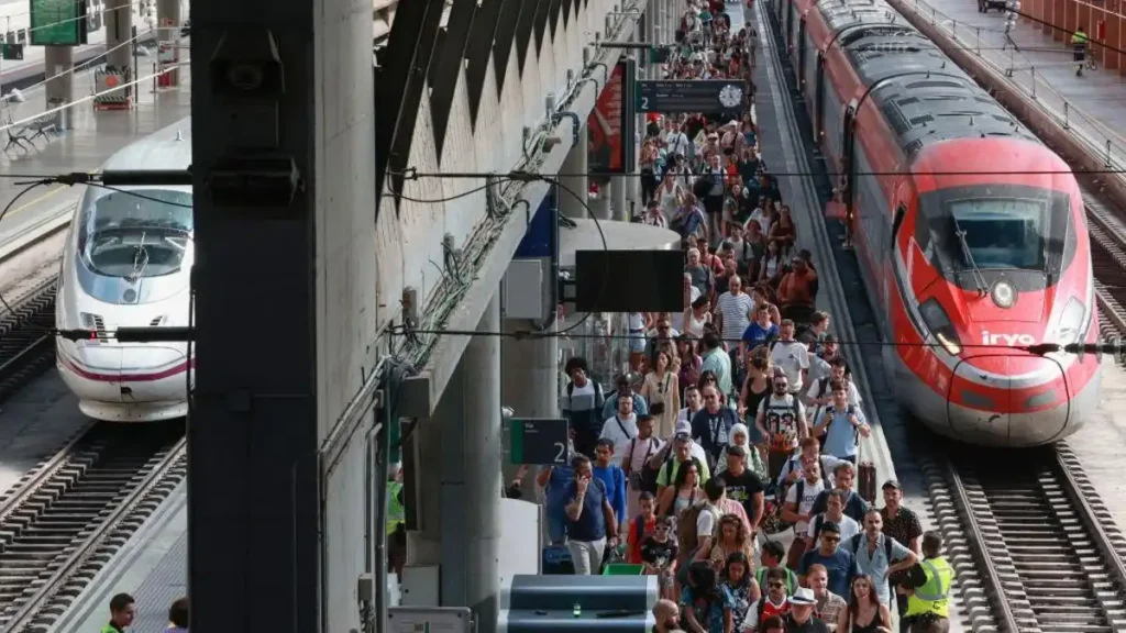 Crisis en el Transporte Ferroviario: La Desconfianza de los Viajeros Crece
