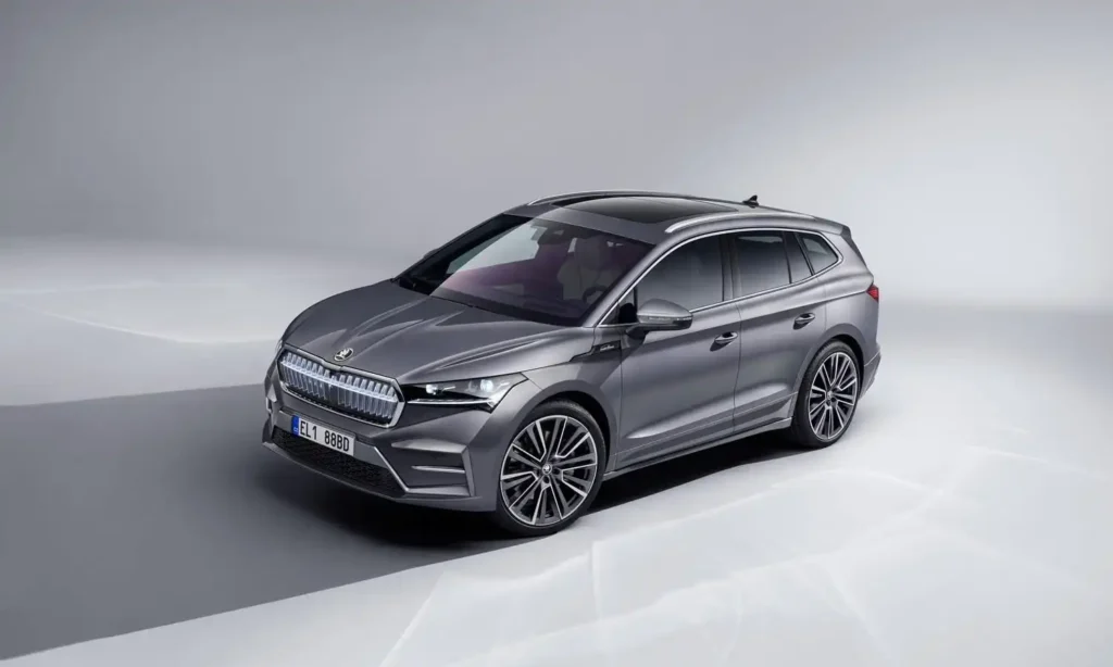 Actualización Skoda Elroq y Enyaq 2026: ¿Qué cambia en su tecnología, conectividad y V2L?