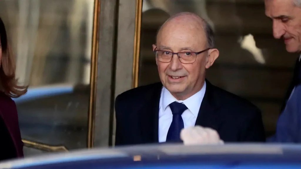 Caso Montoro: ¿Qué implica la fragmentación de pagos en asesorías fiscales?