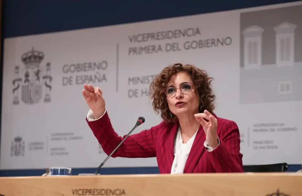 Controversia en la Financiación Autonómica: Las CCAA Rechazan el Nuevo Modelo del Gobierno