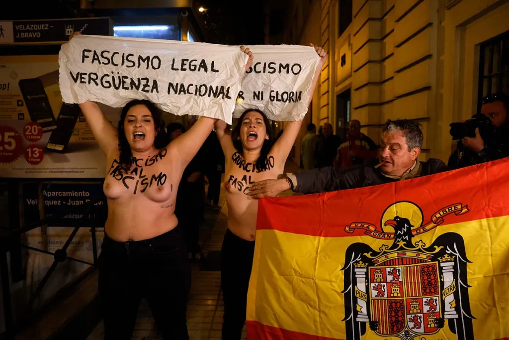 Detención de un Presunto Agresor en un Acto de Protesta en Madrid