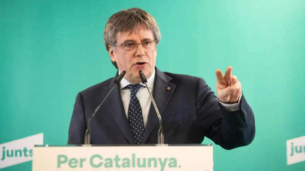 El Juego Político en Cataluña: Junts y ERC en la Búsqueda de Alianzas