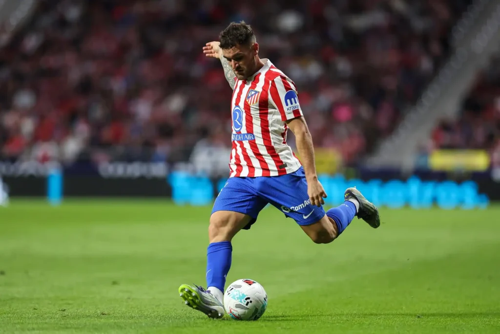 Javi Galán: Un Nuevo Comienzo en CA Osasuna Tras su Paso por el Atlético de Madrid