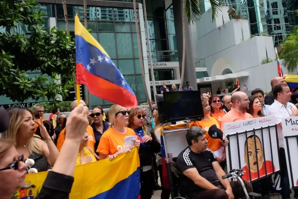 La Oposición Venezolana en el Exilio: Estrategias y Desafíos en el Escenario Internacional
