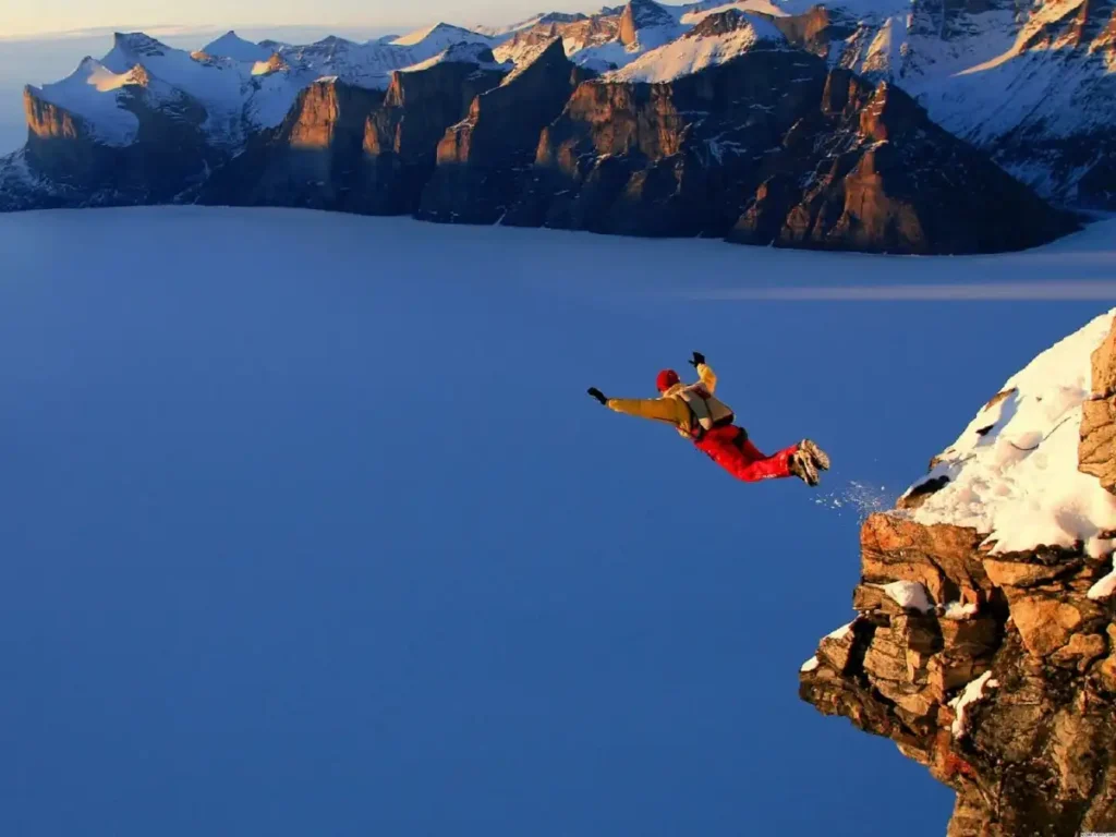 La adrenalina del salto B.A.S.E.: Un vistazo a ‘La Fiera’ y sus desafíos extremos