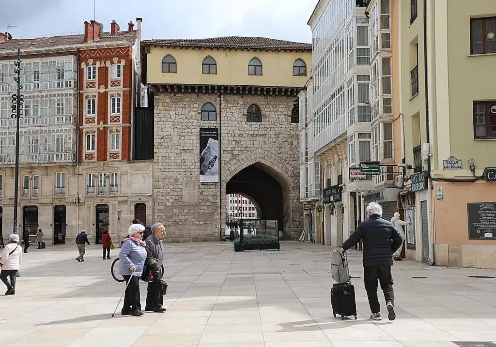 León y Burgos: Un Análisis de la Felicidad Urbana en Castilla y León