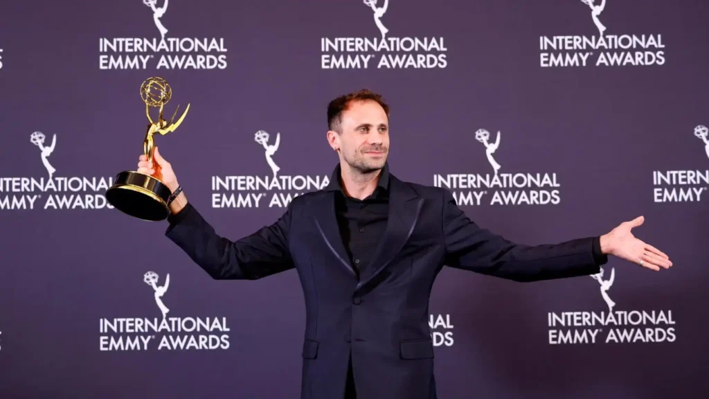 Oriol Pla y el Doble Triunfo Español en los Premios Emmy Internacionales 2025