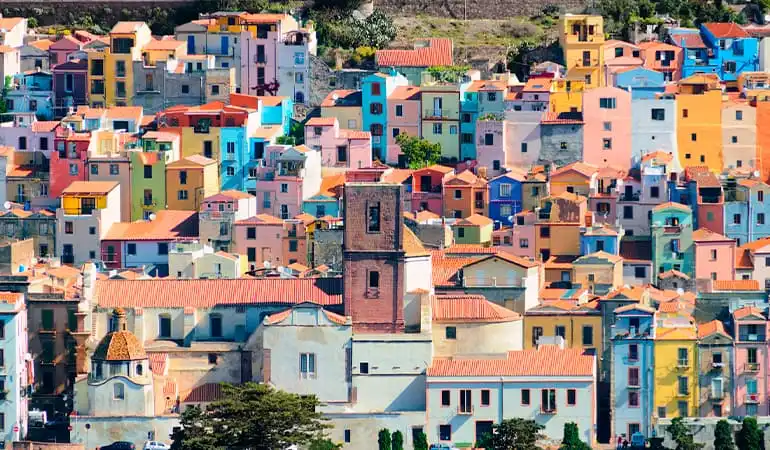 Pueblos de Cerdeña: 5 destinos auténticos fuera de las guías turísticas