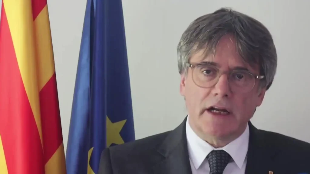 Puigdemont y la Llamada a la Ruptura: Un Análisis de la Actualidad Política en España
