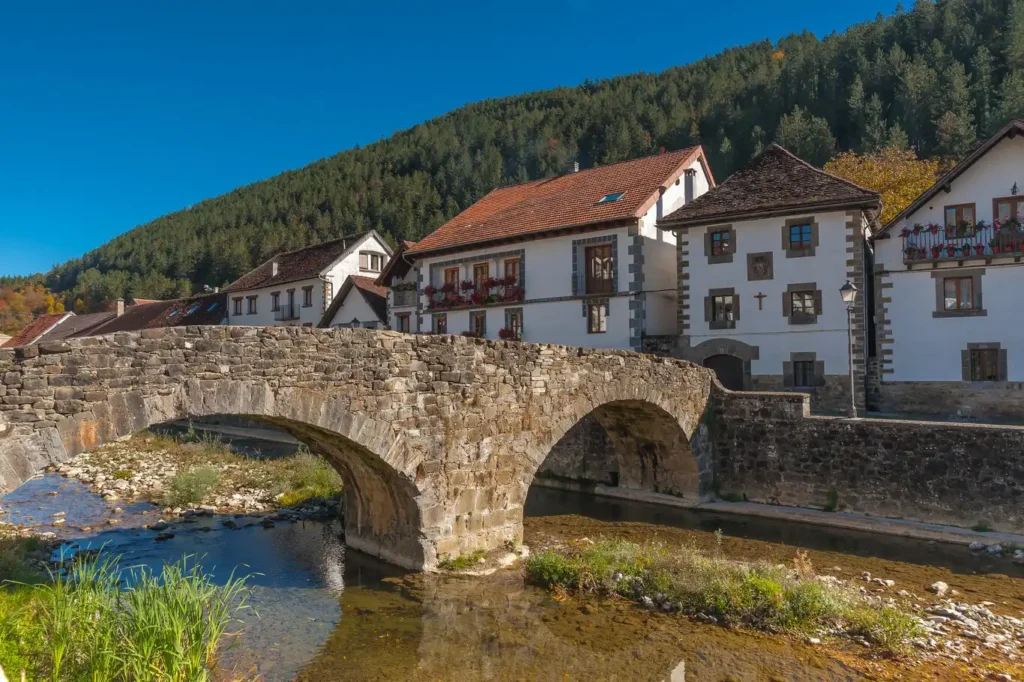 Siete Pueblos Escondidos en España que Debes Visitar